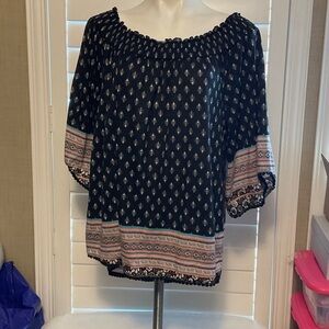 Signature Studio Black and Pink Patterned Blouse